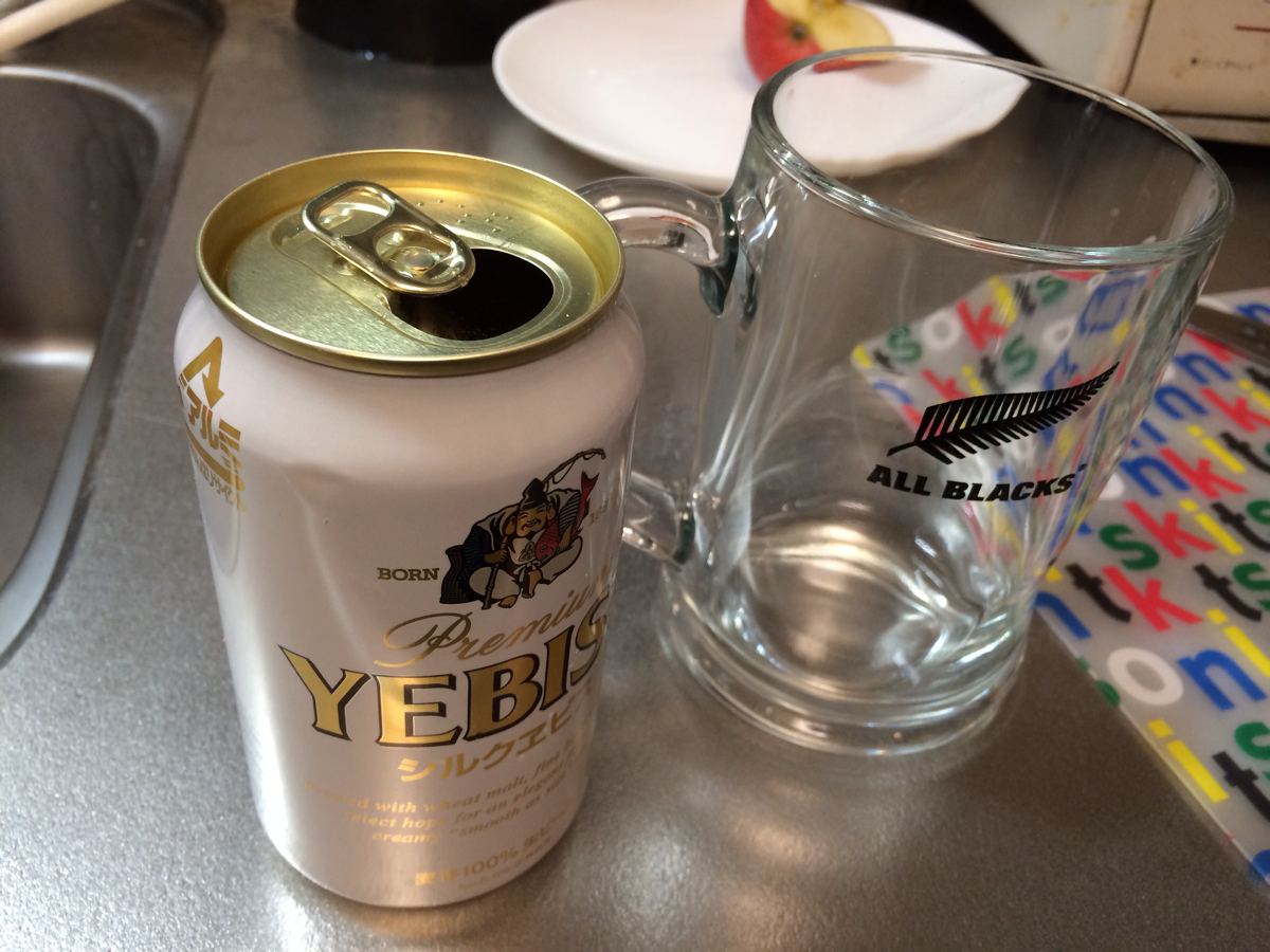 ジョッキとビール