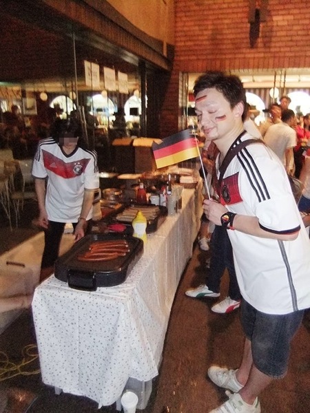 max_ezaki_flg_sausage
